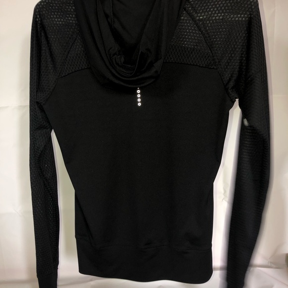 Nike running shirt - Picture 2 of 2